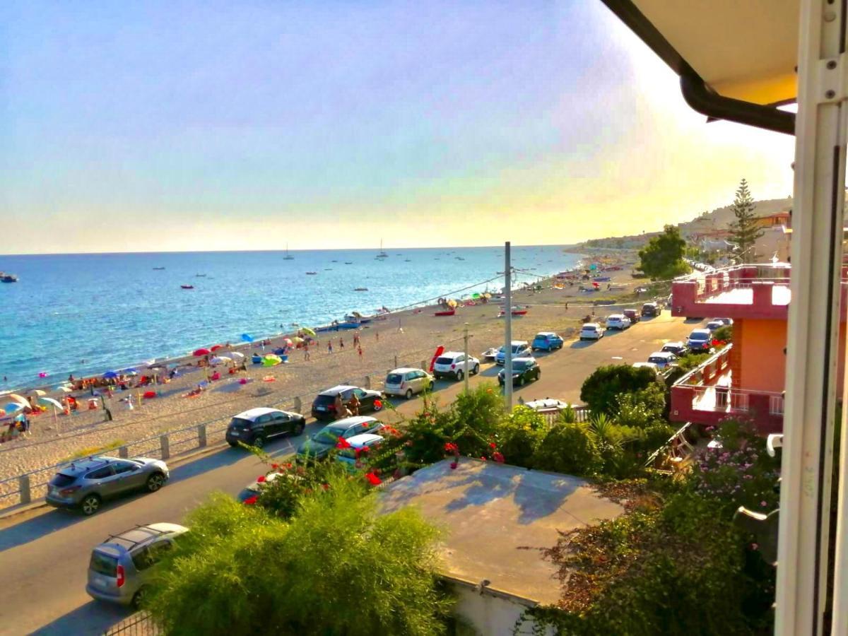 Villa Tripepi بوفا مارينا المظهر الخارجي الصورة