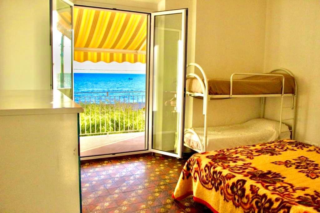 Villa Tripepi بوفا مارينا المظهر الخارجي الصورة